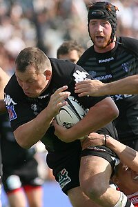 Brive and England hooker Steve Thompson