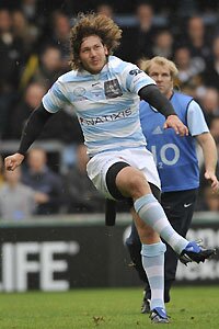 Racing Metro's Francois Steyn, in action against London Wasps