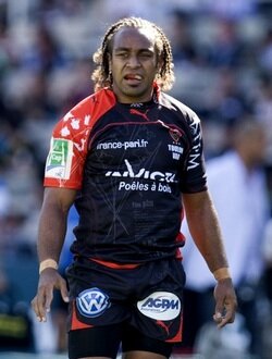 Toulon's Fijian centre Gabi Lovobalavu